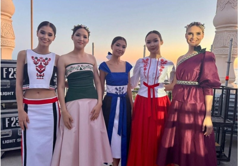 Kárpátaljai és székely motívumokkal a TÜRKSOY divatfesztiválon