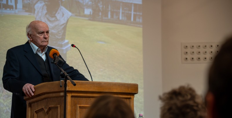 DSC00718-Enhanced-NR