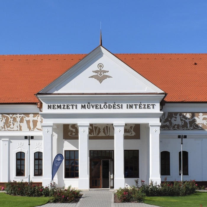 Nemzeti Művelődési Intézet